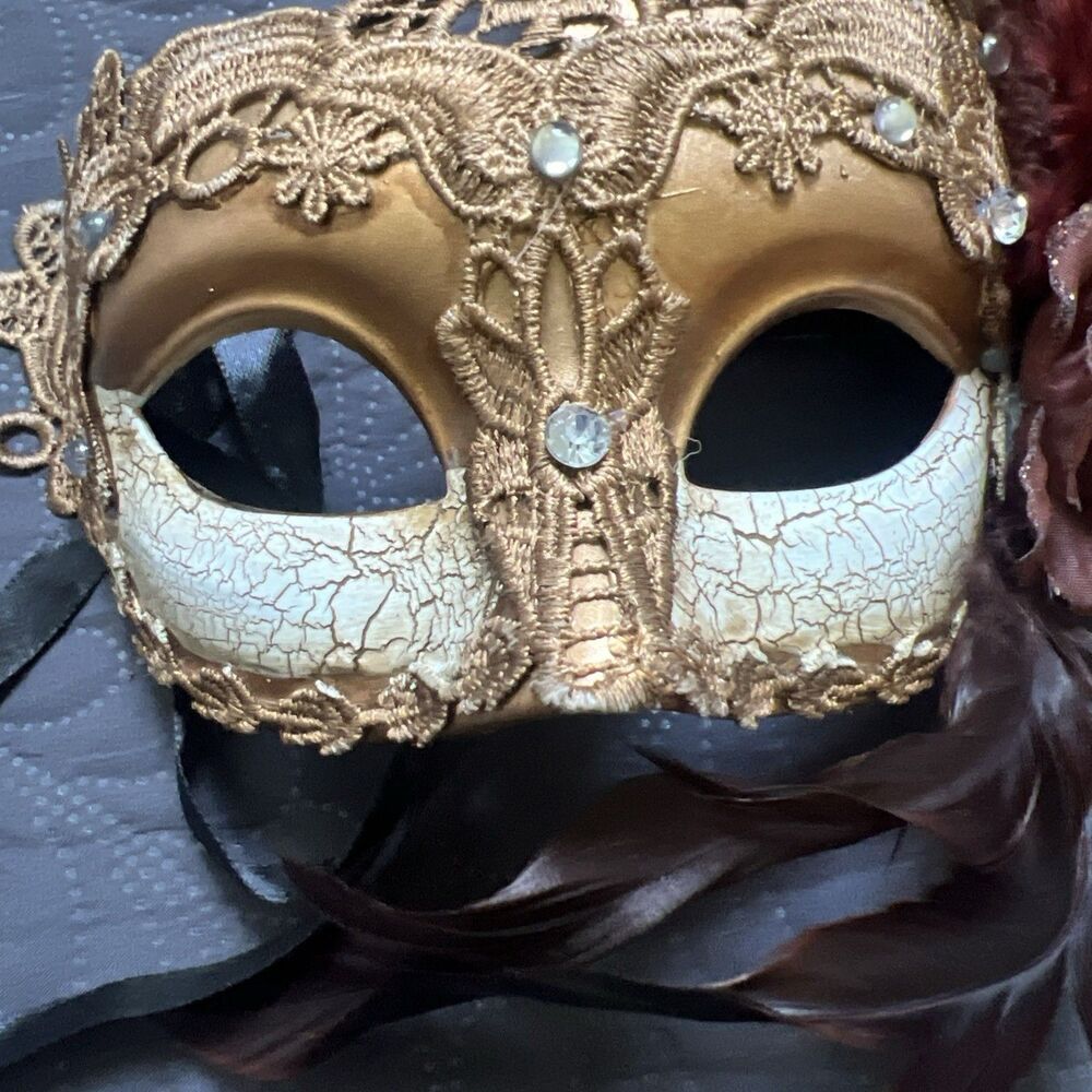 Gold Lace,Rose & Feathers Mardi Gras Glam Chic Mask Mystery Halloween Party Foto - Picture 9 of 9